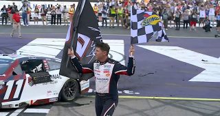 'We're still thinking of Kyle': Hamlin honors Busch in Victory Lane