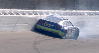 Promo Image for Smith crashes in Turn 1 at Michigan, derailing strong run
