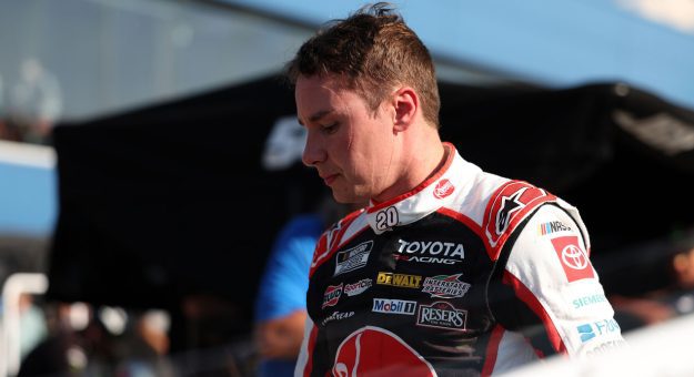 Christopher Bell sustains fractured left wrist at Michigan; cleared to race at Pocono