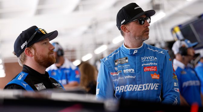 Data dive: How Denny Hamlin can take No. 1 Chase seed from Tyler Reddick