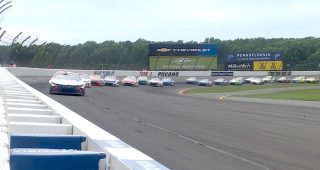 Promo Image for Nemechek takes lead as Hamlin surges on restart