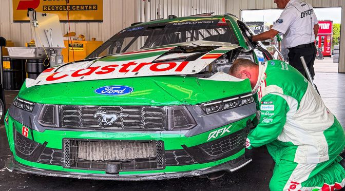 Multiple Chase hopefuls caught up in Stage 2 wreck at Pocono