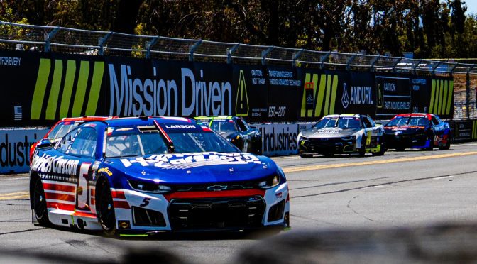 Featured image for Kyle Larson tops practice board at Qualcomm Circuit