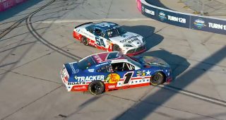 Promo Image for Gray takes lead after contact with Kvapil