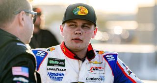 Promo Image for Kvapil frustrated, Gray a runner-up after collision