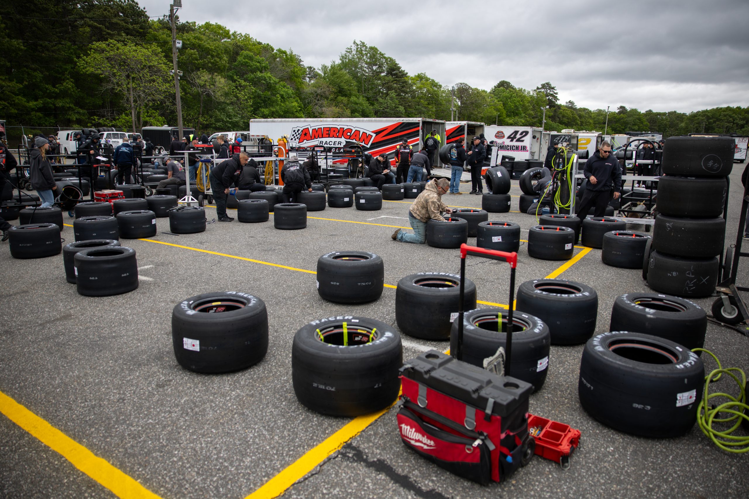 American Racer tires