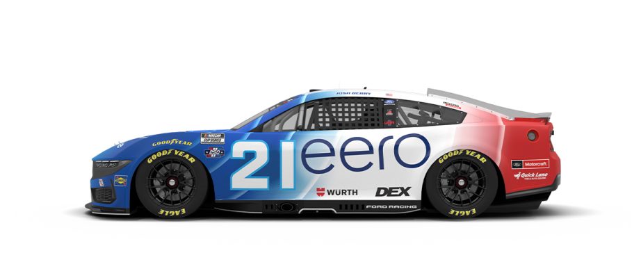 A graphic depicting the No. 21 Ford.