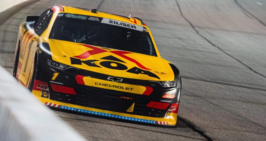 Connor Zilisch drives at Chicagoland.