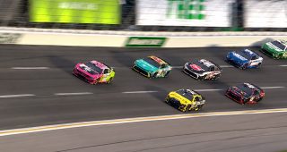 Promo Image for Blaney powers back to lead before delay at EchoPark