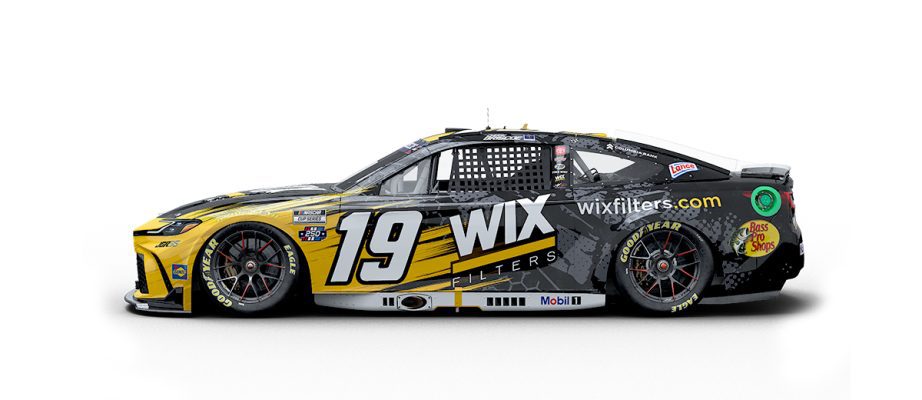 A graphic depicting the No. 19 Toyota.