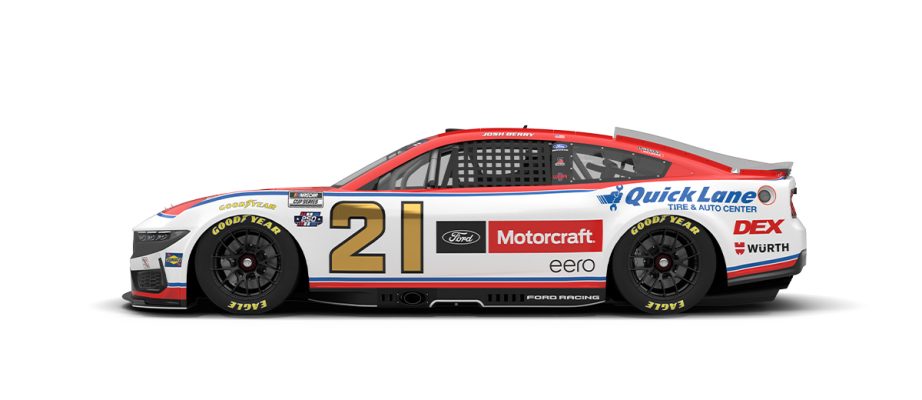 A graphic depicting the No. 21 Ford.