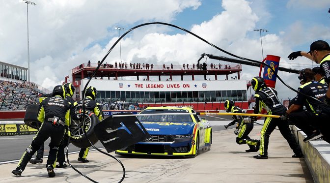 Featured Image for NASCAR Cup drivers gear up for return to points racing at North Wilkesboro