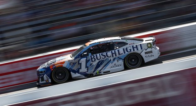 Three teams penalized for pre-race inspection failures at North Wilkesboro