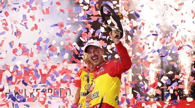 Featured Image for Joey Logano dominates to win first North Wilkesboro points race in 30 years