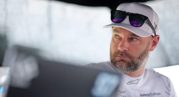 SVG's oval breakthrough is historic -- and it's changing The Chase race