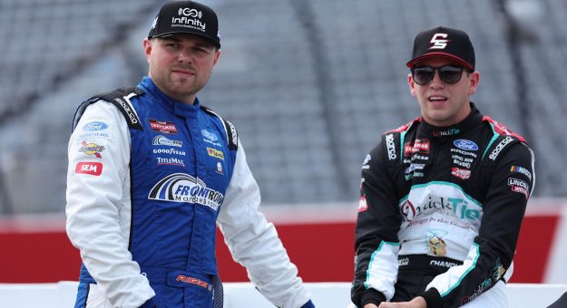 Front Row GM Freeze on navigating futures of Riggs, Smith: 'That's a big challenge'