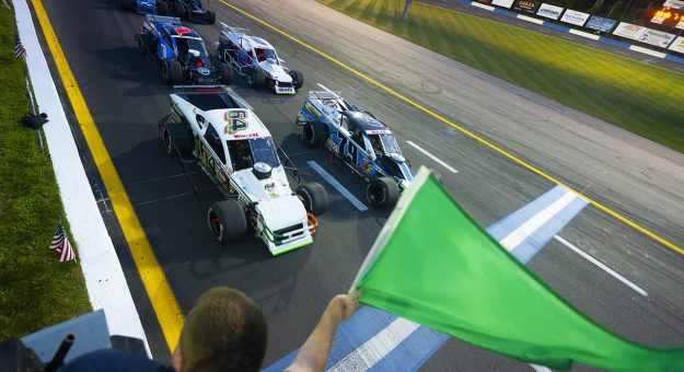 Race Highlights: Duel at the Dog 200 at Monadnock Speedway