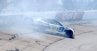 Promo Image for Trouble for the No. 9: Elliott spins in Iowa Cup practice