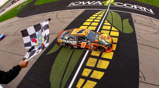 Featured Image for Carson Kvapil blooms late in Iowa, rolls to second straight O’Reilly Auto Parts Series win