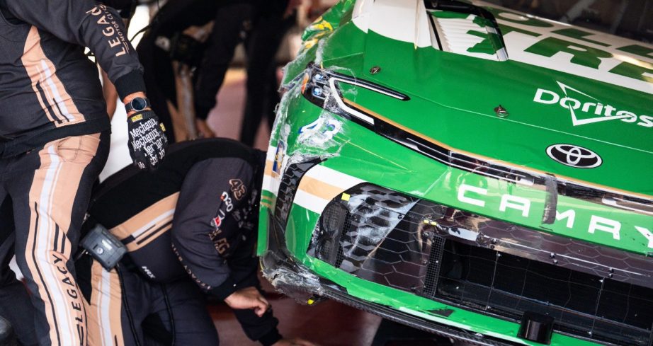 Close up view of wrecked No. 43 car.