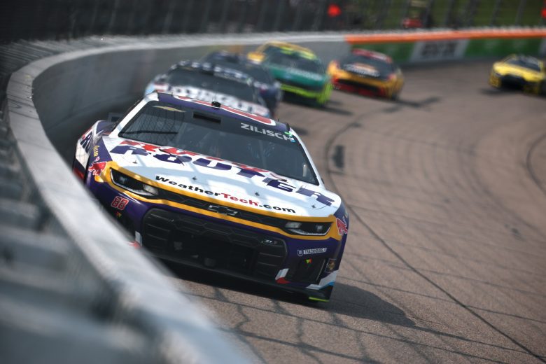 Connor Zilisch turns laps at Iowa Speedway.