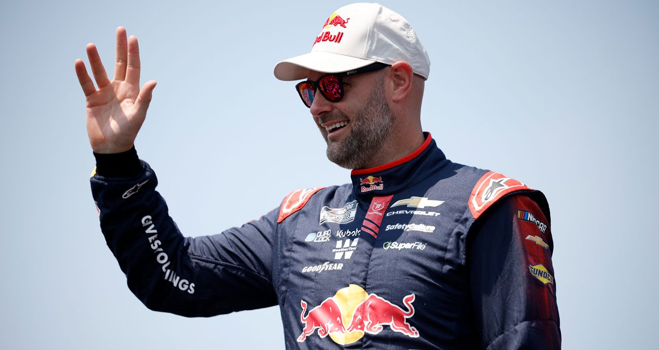 Shane van Gisbergen waves.