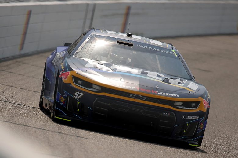 Shane van Gisbergen drives at Richmond.