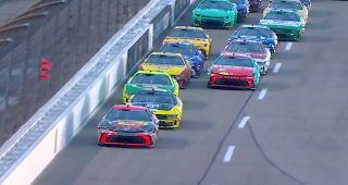 Promo Image for Briscoe clears Blaney for lead on Stage 2 restart
