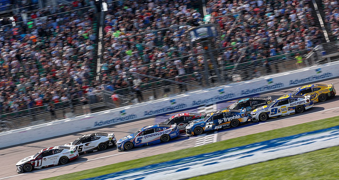 NASCAR at Kansas Speedway