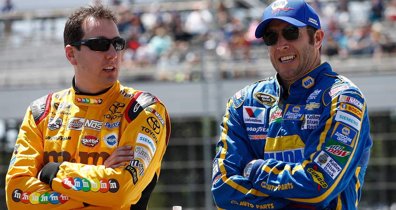 Kyle Busch and crew chief Alan Gustafson talk it over at Pocono Raceway during the 2006 season