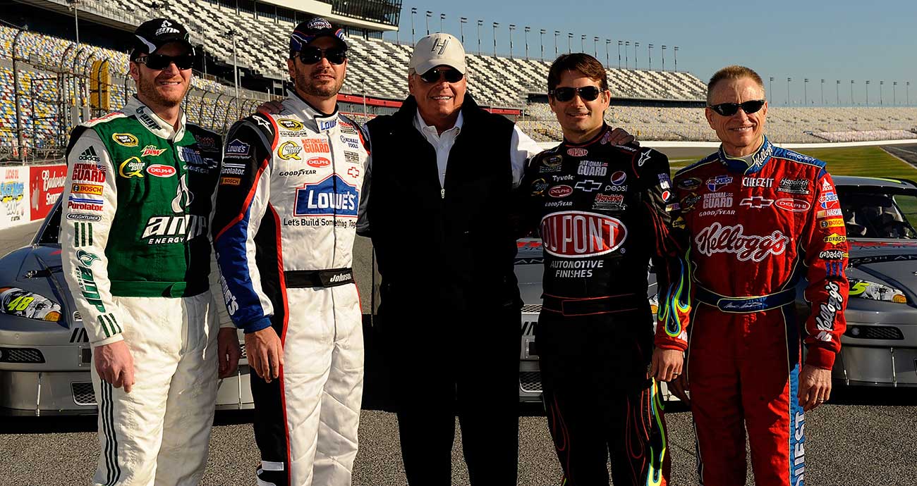The Hendrick Motorsports lineup for 2009 at Daytona International Speedway (from left): Dale Earnhardt Jr., Jimmie Johnson, Rick Hendrick, Jeff Gordon, Mark Martin.