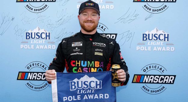 Tyler Reddick rules Cup Series qualifying, speeds to New Hampshire pole