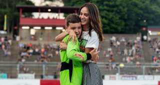 Promo Image for Brexton, Samantha Busch deliver tribute in Kyle Busch Invitational