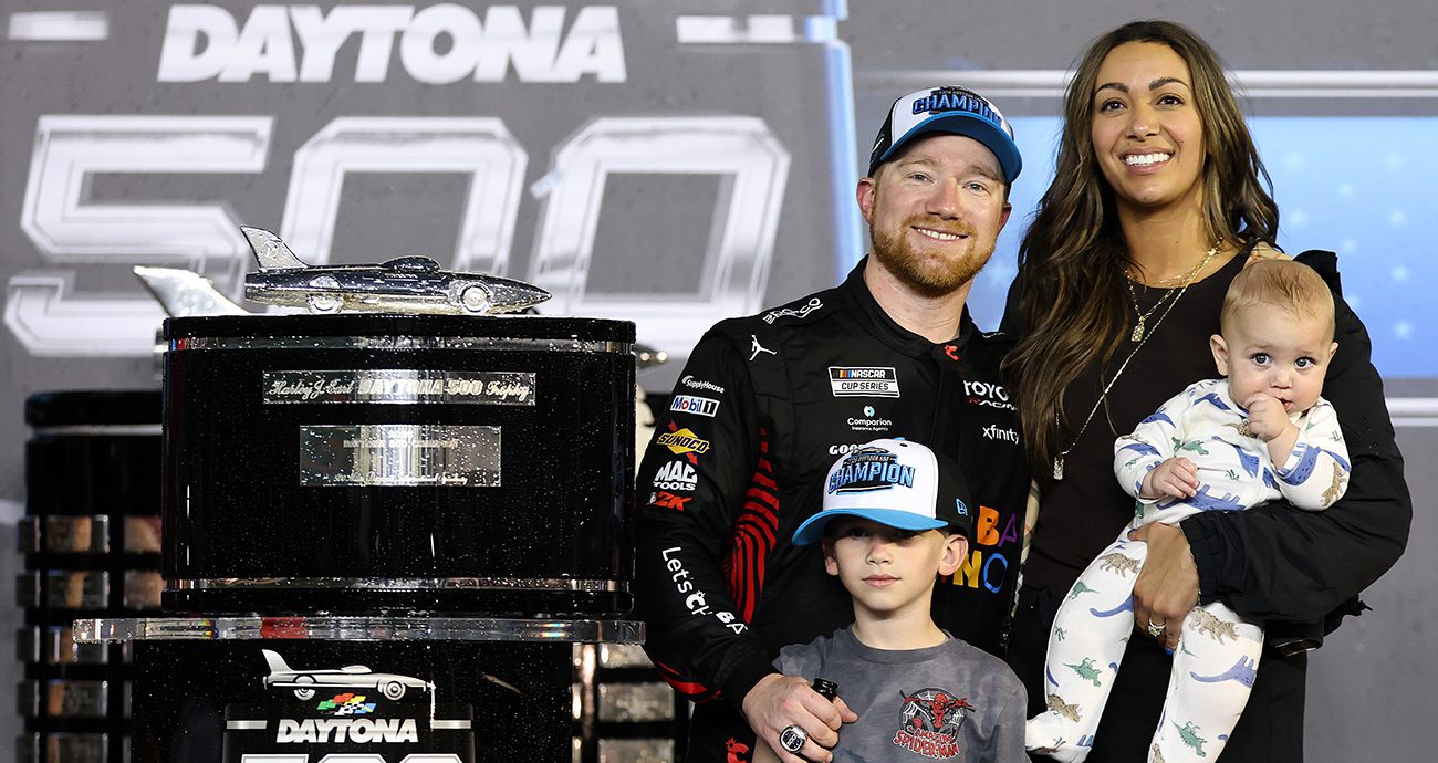 tyler reddick and family celebrate in daytona victory lane