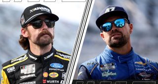 Promo Image for Blaney blasts Stenhouse for sparking last-lap wreck