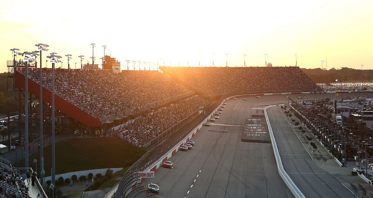  Click to read 2026 NASCAR Cup Series entry list for Darlington Raceway Chase race