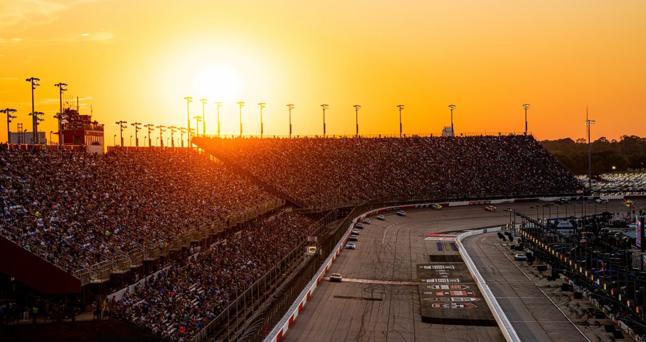 General view of the Southern 500 at Darlington Raceway during sunset.