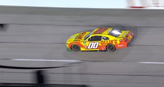 Promo Image for Creed closes out O'Reilly Series Chase opener with victory