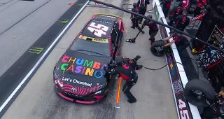 Promo Image for Reddick loses ground after left-front pit issue
