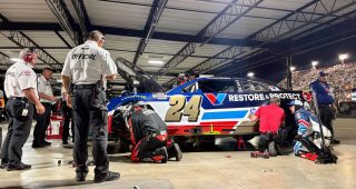 Promo Image for Byron spins into wall, reports engine trouble before exit