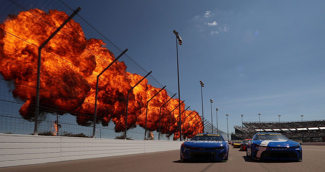 MADISON, ILLINOIS - SEPTEMBER 07: Denny Hamlin, driver of the #11 Progressive Toyota, and Kyle Larson, driver of the #5 HendrickCars.com Chevrolet, lead the field on a pace lap prior to the NASCAR Cup Series Enjoy Illinois 300 at WWT Raceway on September 07, 2025 in Madison, Illinois. (Photo by Chris Graythen/Getty Images)