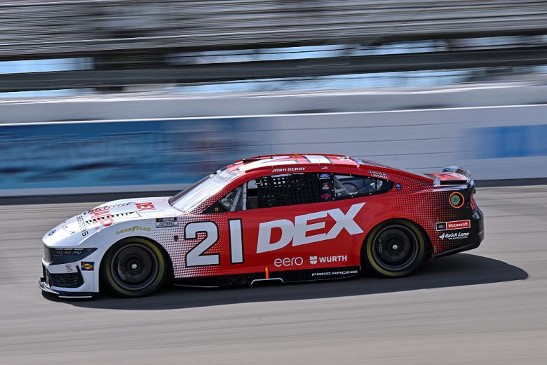 Josh Berry drives at Gateway.