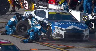 Promo Image for Hocevar returns to pit road for right-rear issue