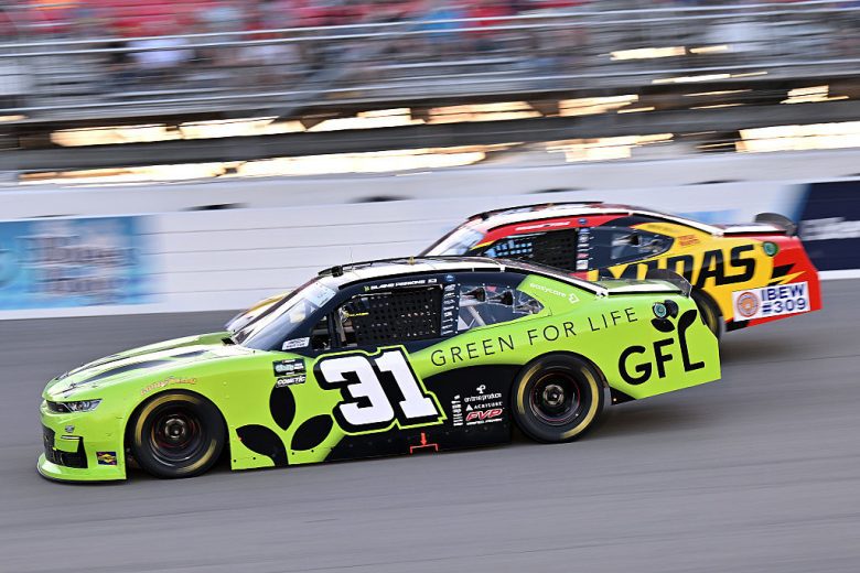 Blaine Perkins drives at Gateway.