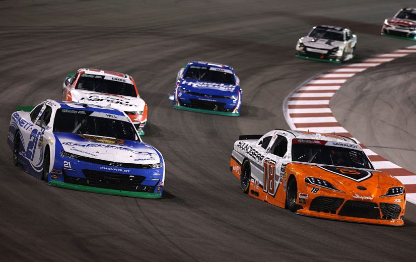 A general view of racing at Gateway.