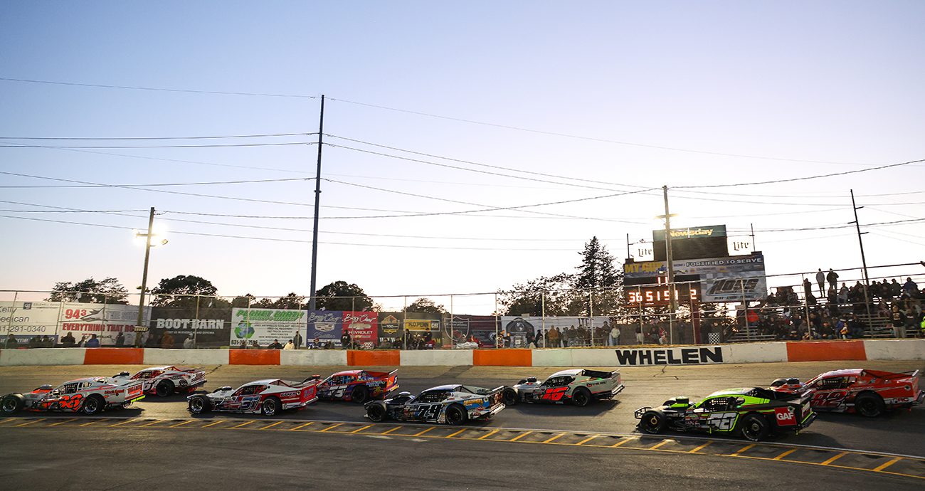 Riverhead Raceway