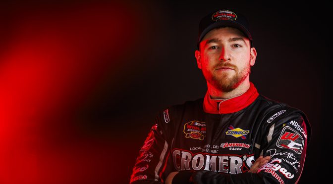 Featured image for ‘It felt like a dream’: Local star Mark Stewart ready to repeat as the Modified Tour returns to Riverhead Raceway