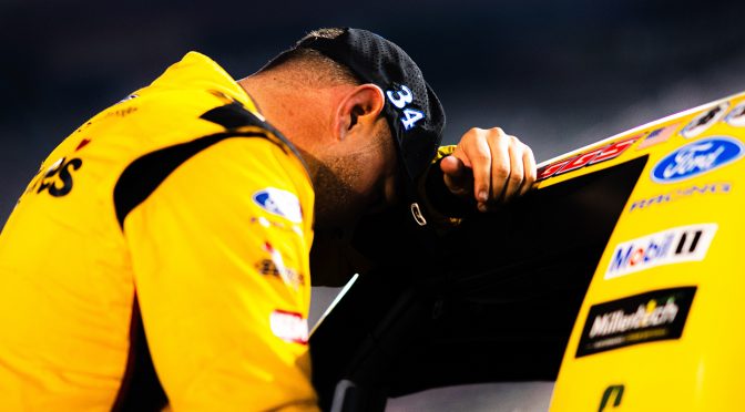 Featured Image for Top-seeded Riggs finishes 32nd after loose wheel derails night: ‘We lost that one’