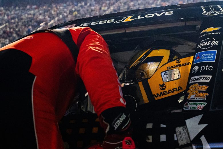 Justin Allgaier talks to Jesse Love at Bristol.