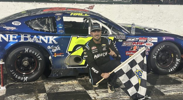 Connor Hall keeps hopes of third NASCAR Local Racing Series national title alive with Hickory win